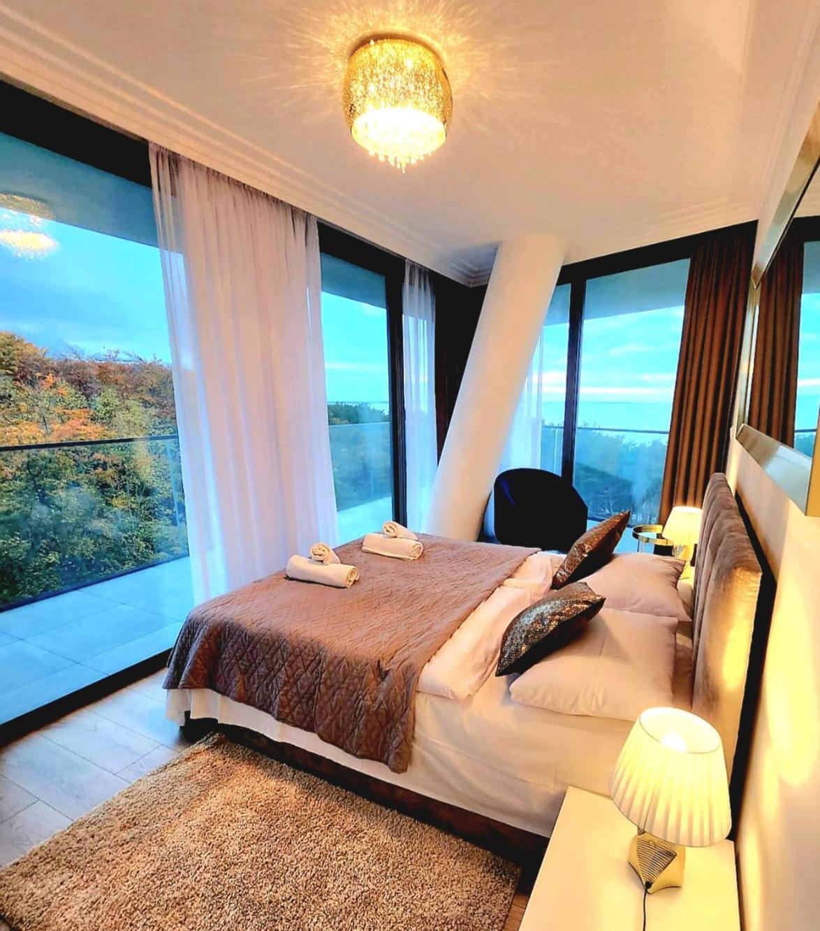 Apartament Mieta เมียนซิดดรอแย ภายนอก รูปภาพ